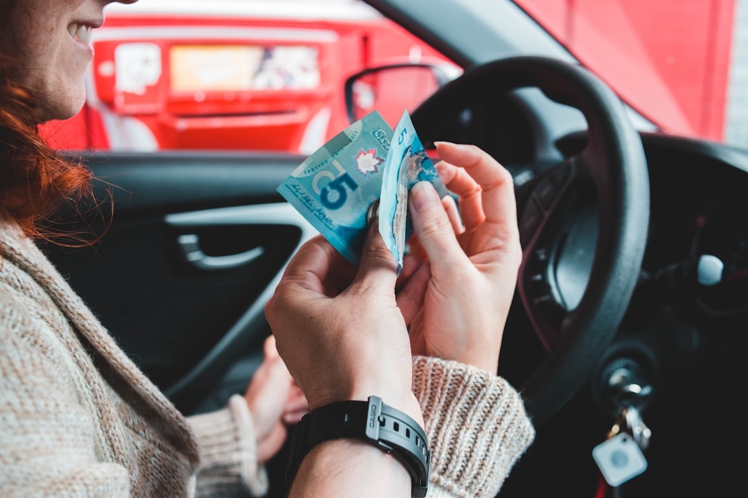 Як перевірити штрафи на авто: поради для власників легкових авто